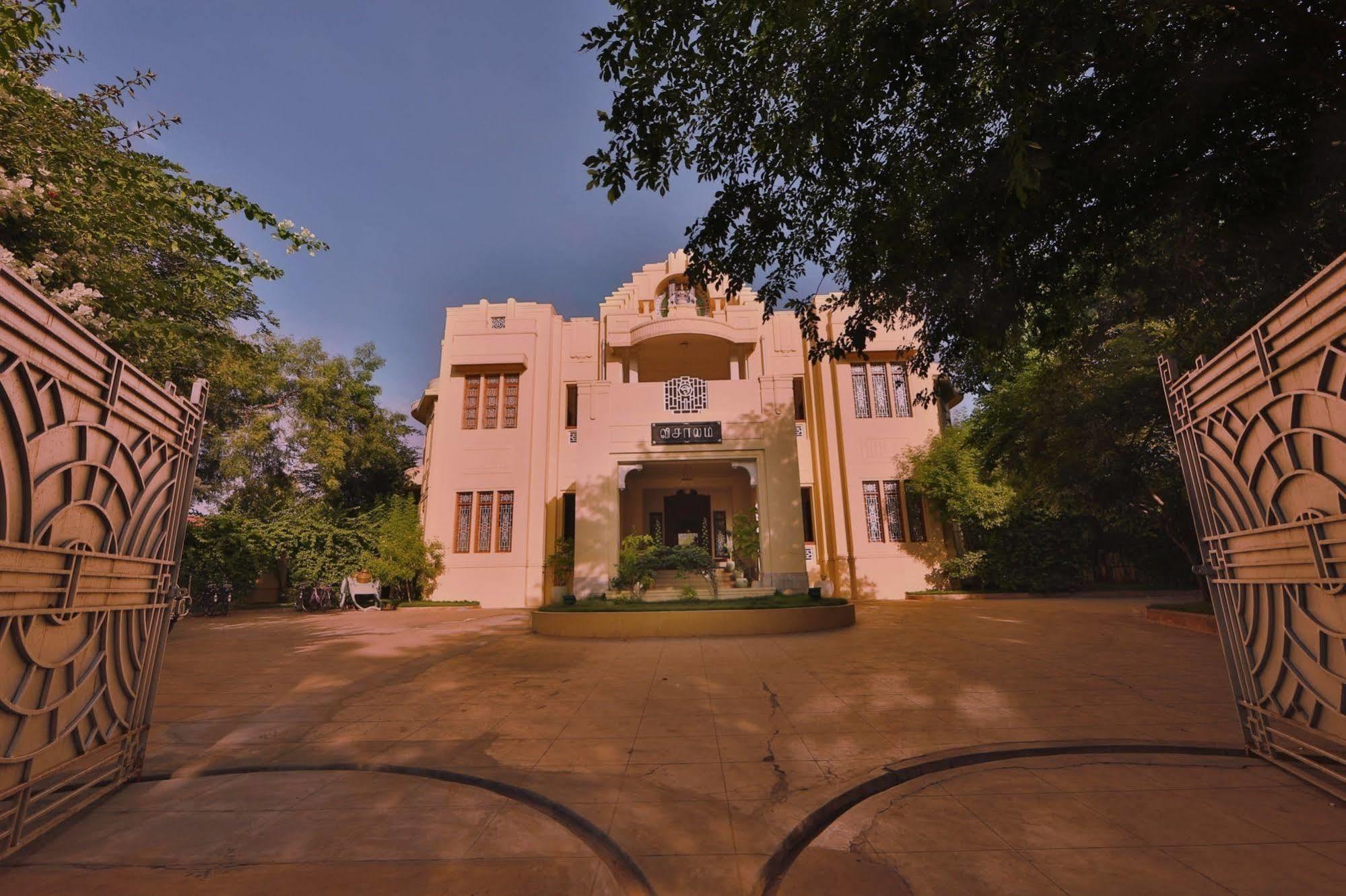 Visalam Chettinad Palace - A Cgh Earth Experience Kānādukāttān Exteriör bild