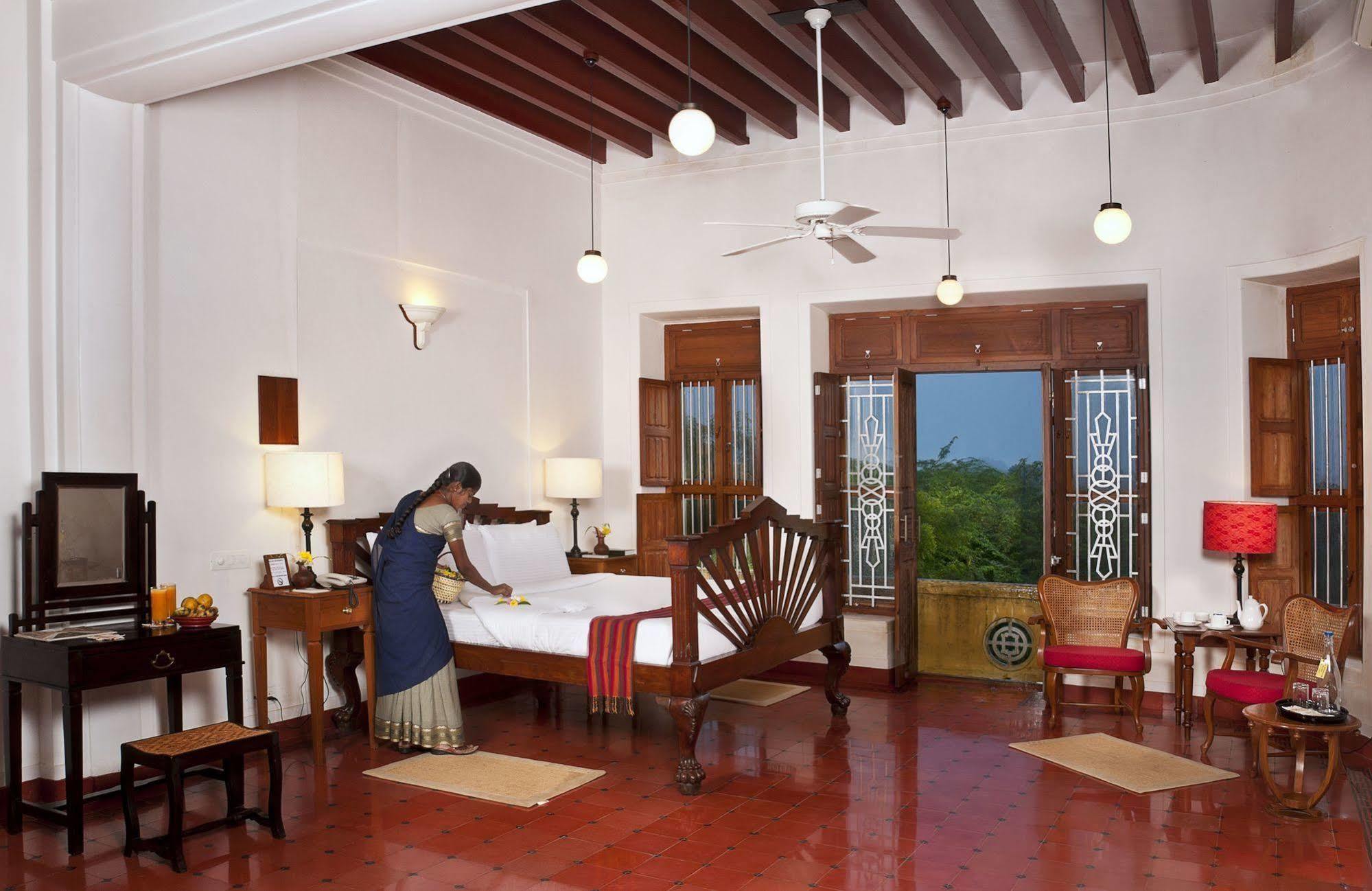 Visalam Chettinad Palace - A Cgh Earth Experience Kānādukāttān Exteriör bild
